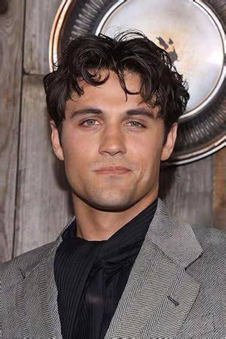 Actor: Drake Rodger Wikipedia Bio Height Age And Girlfriend