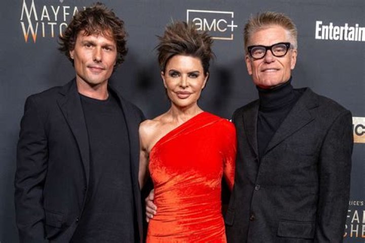 
Actor Harry Hamlin’s Weight Loss Journey With His Before And After Photos 