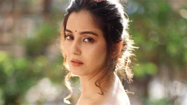 
Actress Srishty Rode talks about her return to the small screen with The Kapil Sharma Show 