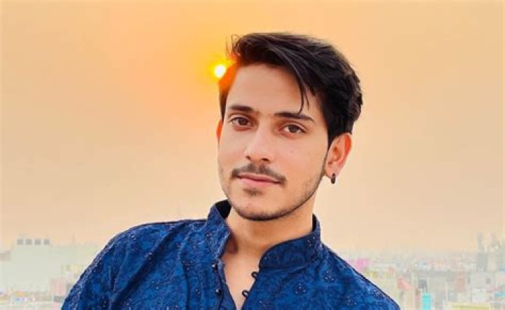 Anshuman Jha Height, Weight, Net Worth, Age, Birthday, Wikipedia, Who, Instagram, Biography