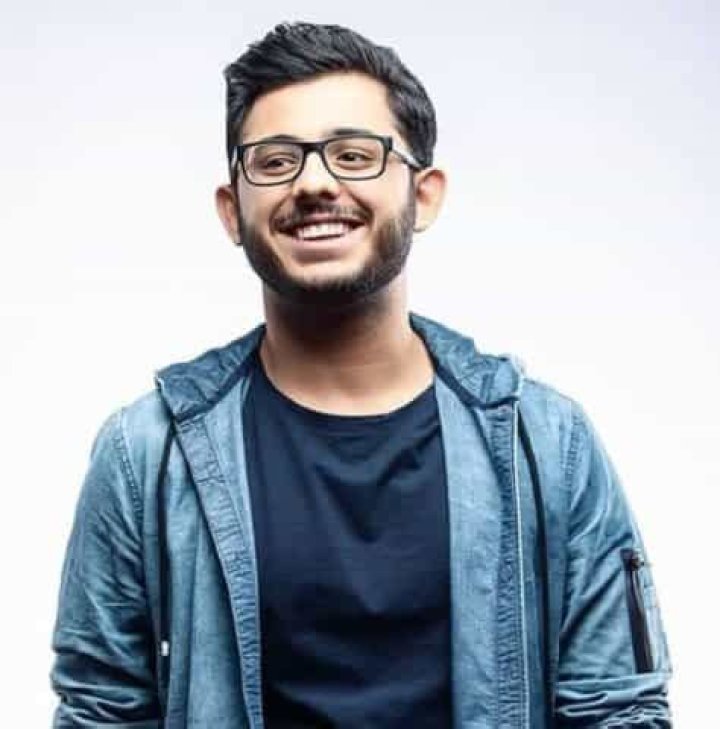 
Carry Minati Height, Weight, Net Worth, Age, Birthday, Wikipedia, Who, Nationality, Biography 