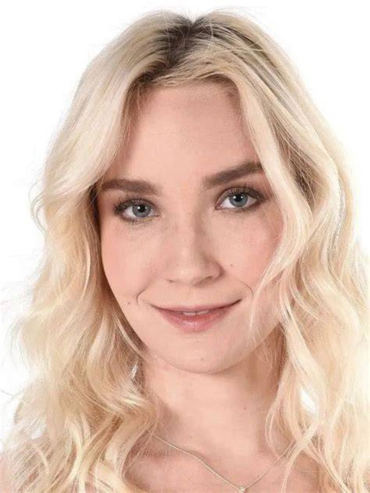 Claire Drake Height, Weight, Net Worth, Age, Wiki, Who, Instagram, Biography