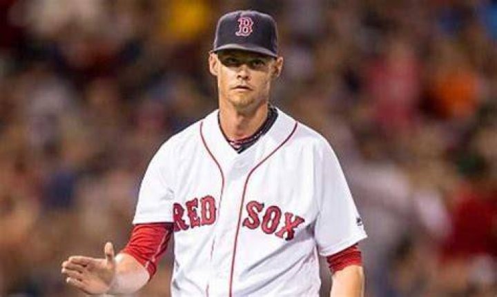 Clay Buchholz Age, Wiki, Biography, Wife, Children, Salary, Net Worth, Parents