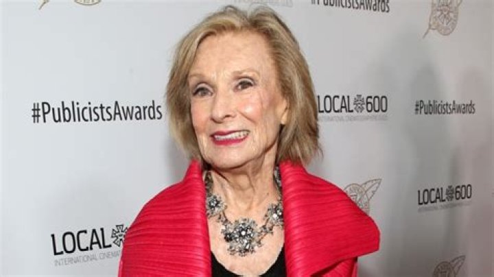 Cloris Leachman Height, Weight, Net Worth, Age, Birthday, Wikipedia, Who, Instagram, Biography