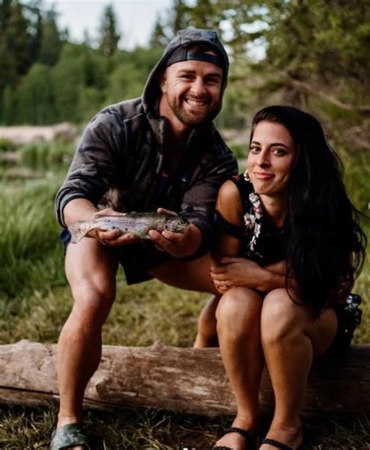 
Cody Stamann Wife Sydney Grae Is An Animal Lover 