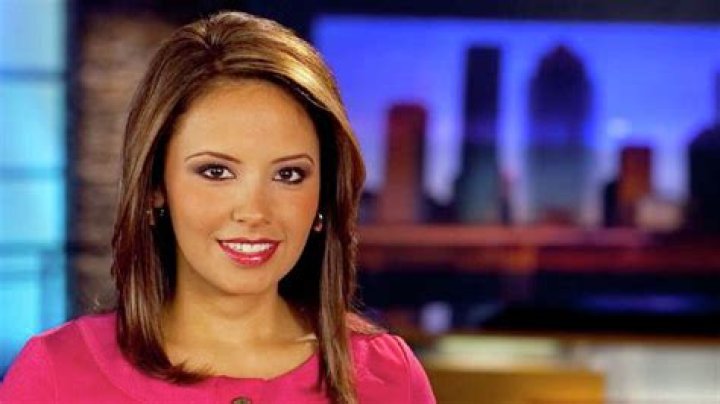 Daniella Guzman (Journalist) Bio, Wiki, Age, Height, NBC Chicago, KPRC-TV, Net Worth, Husband,