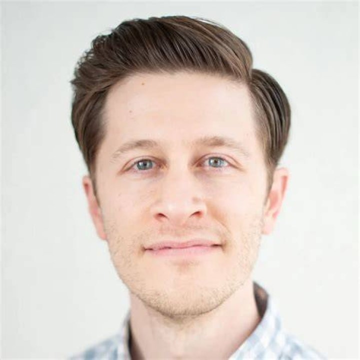 David Pakman Height, Weight, Net Worth, Age, Birthday, Wikipedia, Who, Nationality, Biography