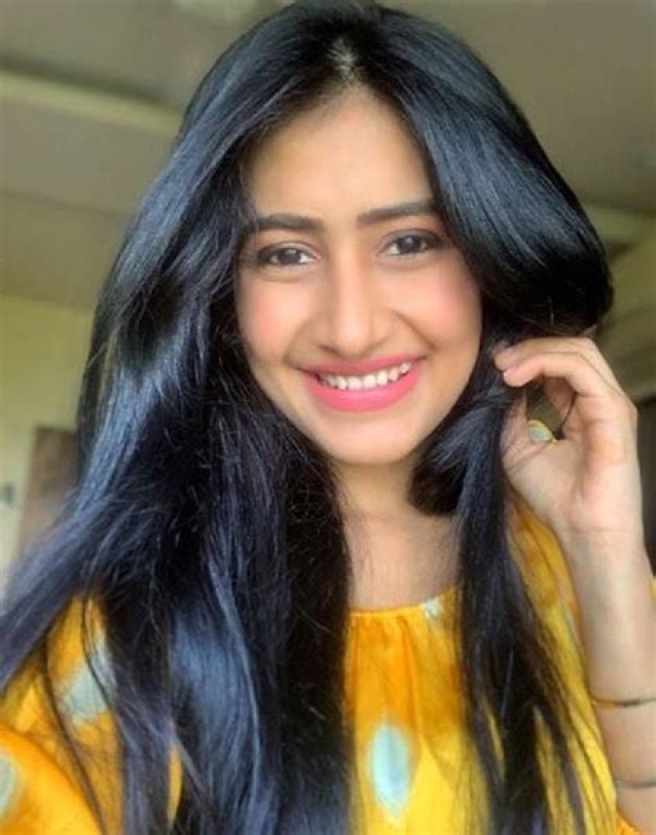 
Dhanashree Verma Height, Weight, Net Worth, Age, Birthday, Wikipedia, Who, Instagram, Biography 