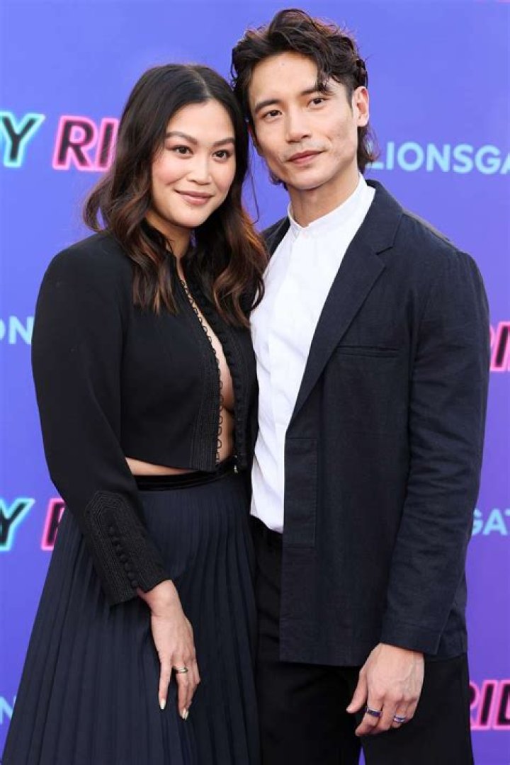 
Dianne Doan Boyfriend Revealed The Engagement With His Long-Term Partner At Vulture Festival 2019 