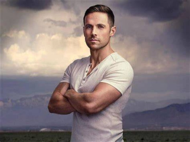
Dylan Drummond Height, Weight, Net Worth, Age, Birthday, Wikipedia, Who, Nationality, Biography 