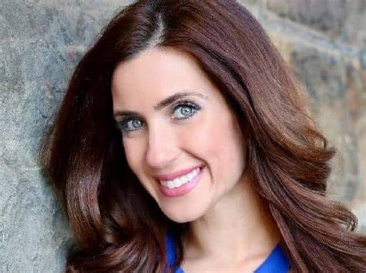Gina Gannon Bio, Wiki, Age, Height, Husband, Children, Family, Parent, Salary and Net Worth.