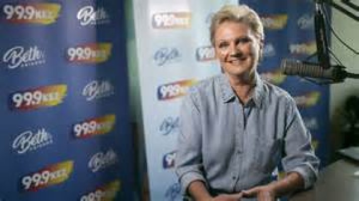 How Old Is Beth Mcdonald? 10 Facts To Know About The KEZ Morning Show Host