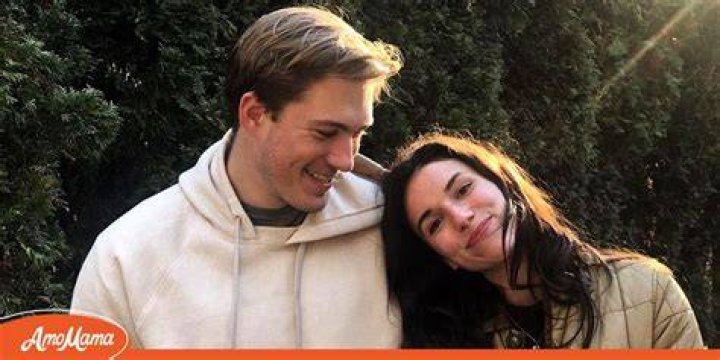 Inside Grace Caroline Currey and Husband Branden Currey Married Life