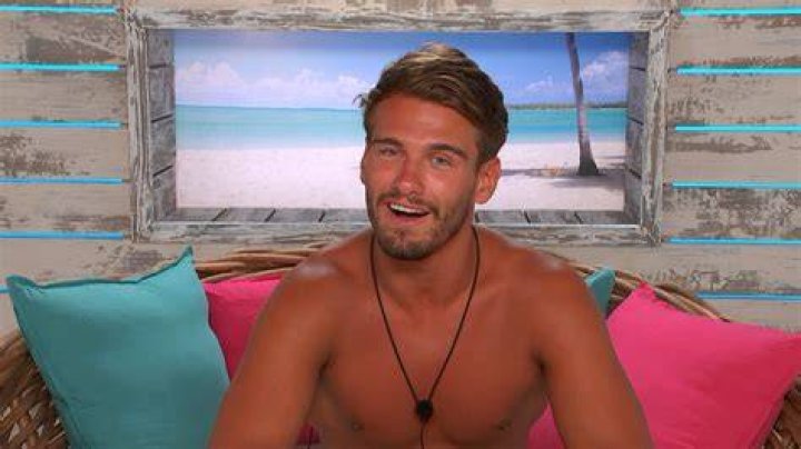 
Jacques Love Island Mental Health And ADHD Udpate, Why Is He Leaving The Show? 