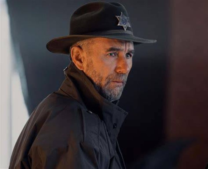 
Jamie Mcshane Plays Sheriff Donovan Galpin In Netflix’s Wednesday 