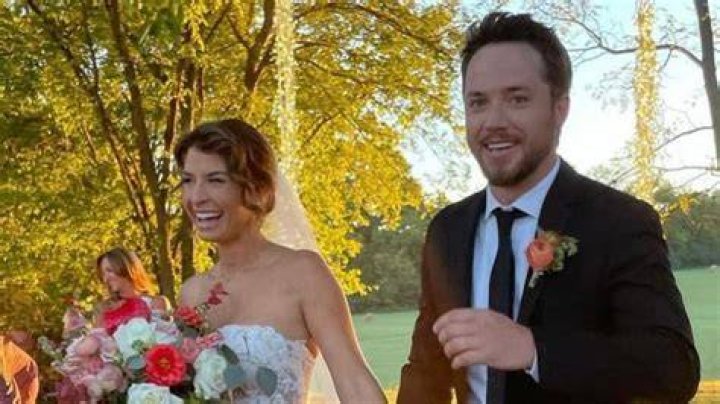 
Jeremy Sumpter’s Wife Elizabeth Sumpter Is Corporate Flight Attendant at Confidential 