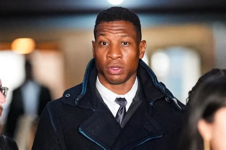 
Jonathan Majors’ assault case compared to DC’s Ezra Miller on Twitter 