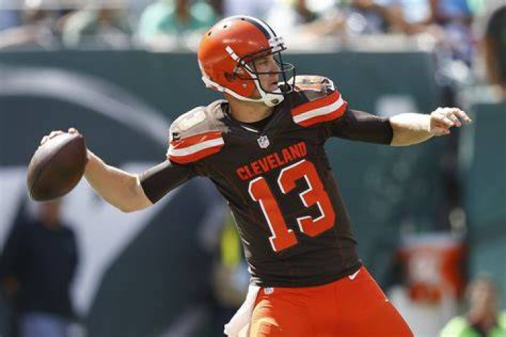 Josh McCown’s Net Worth, Biography, Career, Awards, Fact and Life Story