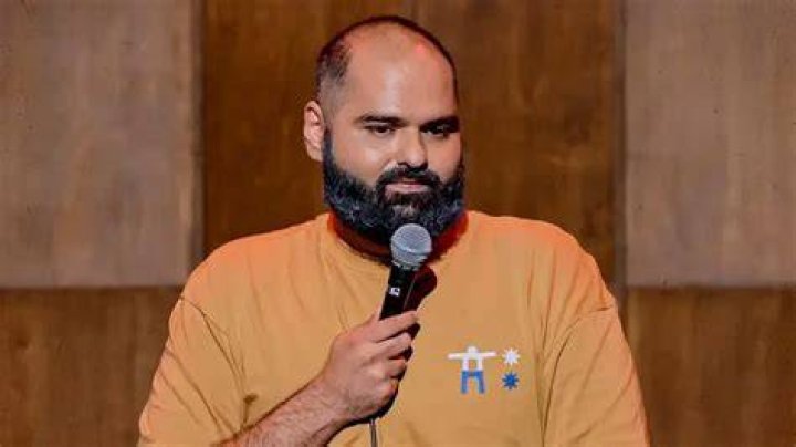 Kunal Kamra Height, Weight, Net Worth, Age, Birthday, Wikipedia, Who, Nationality, Biography