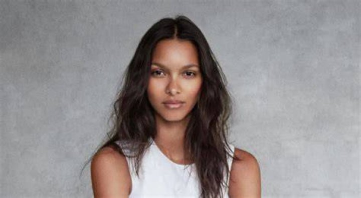 Lais Ribeiro Height, Weight, Net Worth, Age, Birthday, Wikipedia, Who, Nationality, Biography