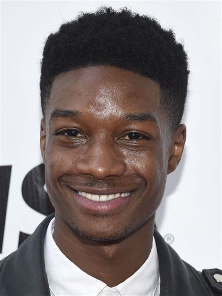 Lamar Johnson Height, Weight, Net Worth, Age, Birthday, Wikipedia, Who, Nationality, Biography