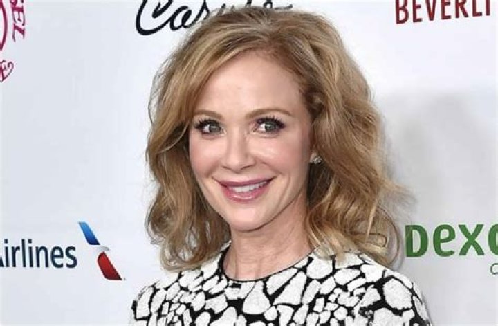Lauren Holly Spouse, Age, Net Worth, Movies, Kids/Children
