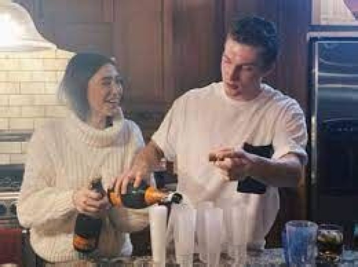 Letterkenny: Who Is Kamilla Kowal Boyfriend Luke McCaw? Family And Net Worth