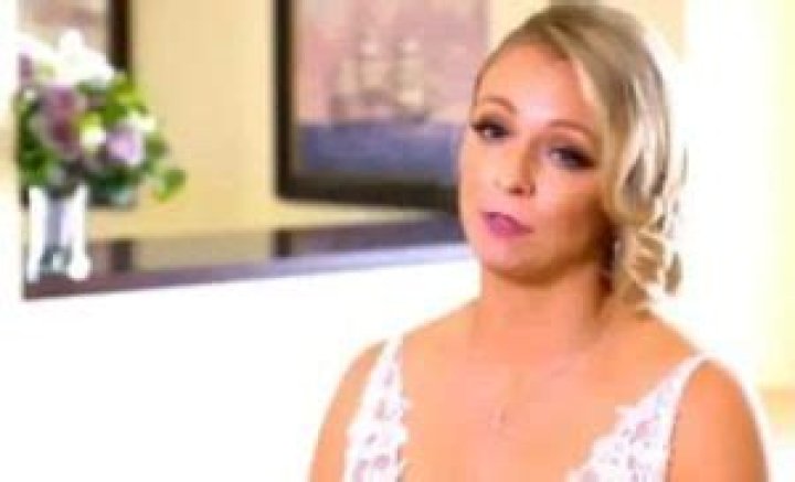 
Lindsey Married At First Sight Plastic Surgery | Before And After Photos 