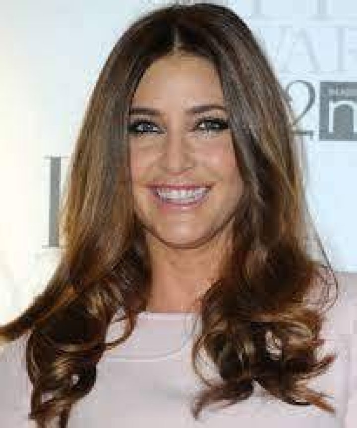 
Lisa Snowdon Plastic Surgery Before And After Photos: Did She Lose Weight Due To An Illness? 
