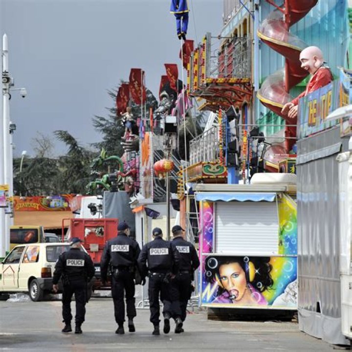 
Manege Foire Du Trone Accident: How Many Were Injured? 