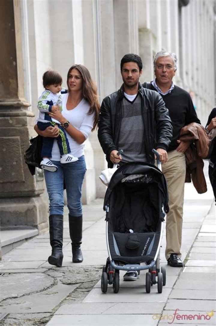 Mikel Arteta: Wife, net worth, tattoos, smoking & body facts