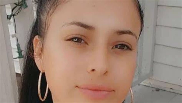 Mom of 3 Was Found Stabbed Outside Her N.Y. Home and Later Died, 21-Year-Old Woman Charged