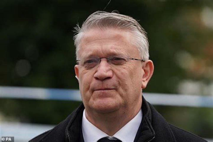 
MP Andrew Rosindell Named As The Tory MP Arrested On Sexual Assault, Twitter Has A Reaction 