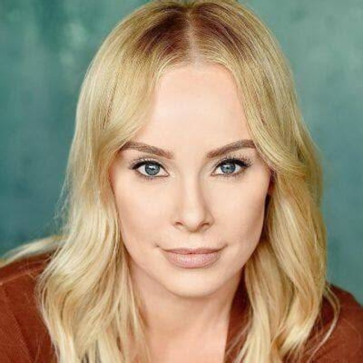 
Natalie Bergman Height, Weight, Net Worth, Age, Wiki, Who, Instagram, Biography 