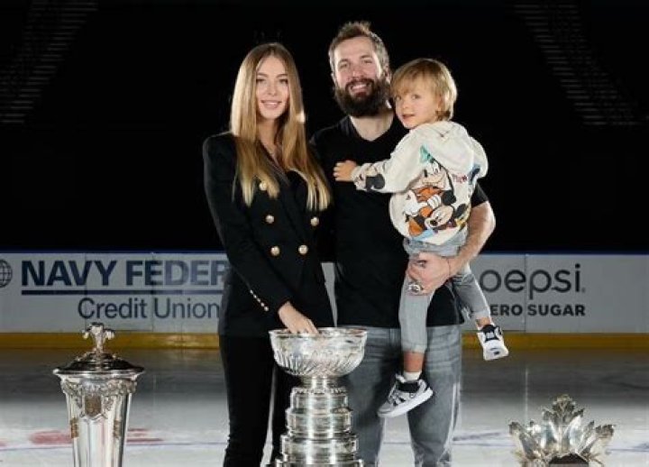 
Nikita Kucherov is married to Anastasiya Kuchevora since 2015 