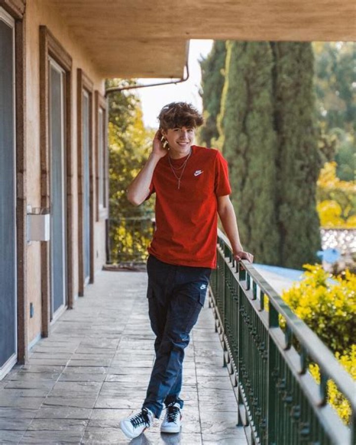 
Parker Locke Height, Age, Girlfriend, Biography, Wiki, Net Worth 