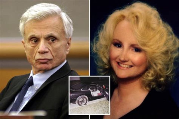 
Robert Blake Wife – Murderer Dies 21 Years After Being Charged 