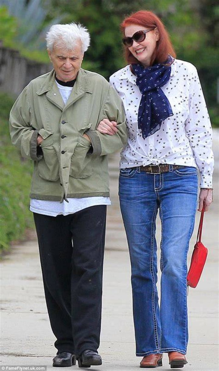 Robert Blake wives: Who are Sondra Kerr, Bonny Lee Bakely and Pamela Hudak?