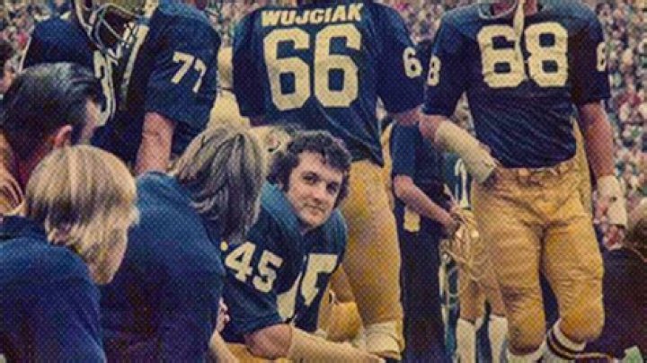 Rudy Ruettiger Height, Weight, Net Worth, Age, Birthday, Wikipedia, Who, Instagram, Biography