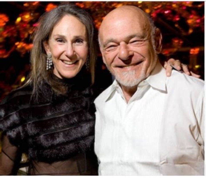 Sam Zell family: Father Bernard Zell, mother Rochelle Zell, wife Helen Zell, children Matthew Zell, Kellie Zell, Joann Zell