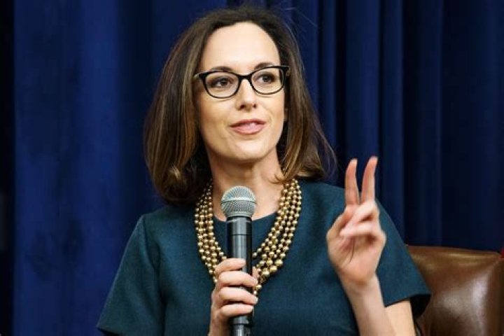 Sarah Isgur Height, Weight, Net Worth, Age, Birthday, Wikipedia, Who, Instagram, Biography
