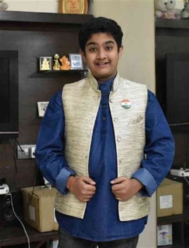 Shubham Saini Height, Weight, Net Worth, Age, Birthday, Wikipedia, Who, Instagram, Biography
