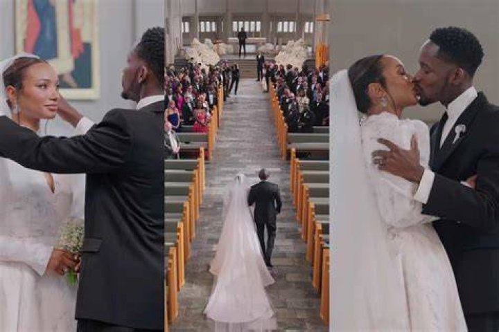 
Singer Mr Eazi’s Girlfriend, Temi Odetola Shares New Photos Of Herself On Instagram 