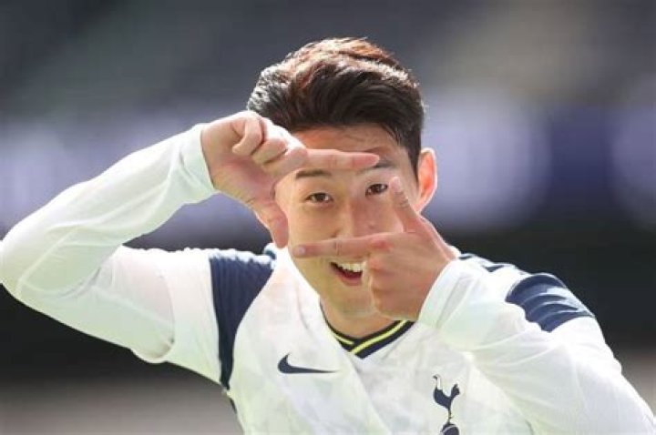 Son Heung-min (Footballer) Wiki, Bio, Age, Height, Weight, Net Worth, Girlfriend, Facts