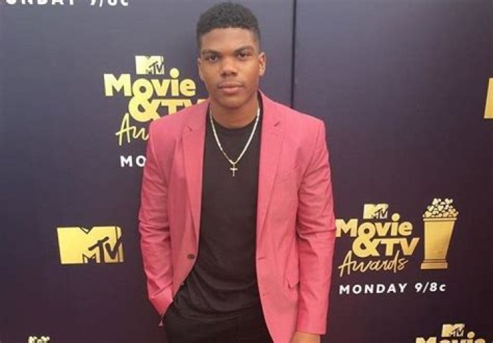 Spence Moore II Bio, Age, Family, Girlfriend, Height, Net Worth, Movies