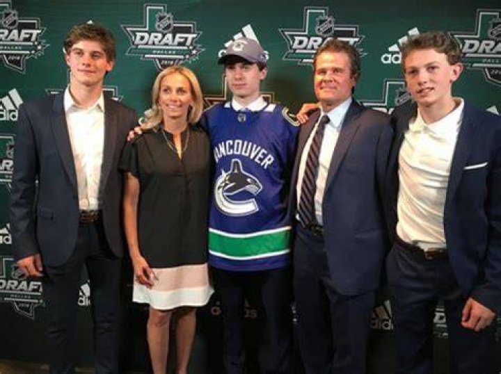 Steven Stamkos Parents Reveal The Childhood Of The Ice Hockey Centre, How Big Was His Family?