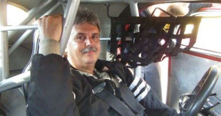 ‘Street Outlaws’ Star Wayne Smozanek Passed Away in February 2022