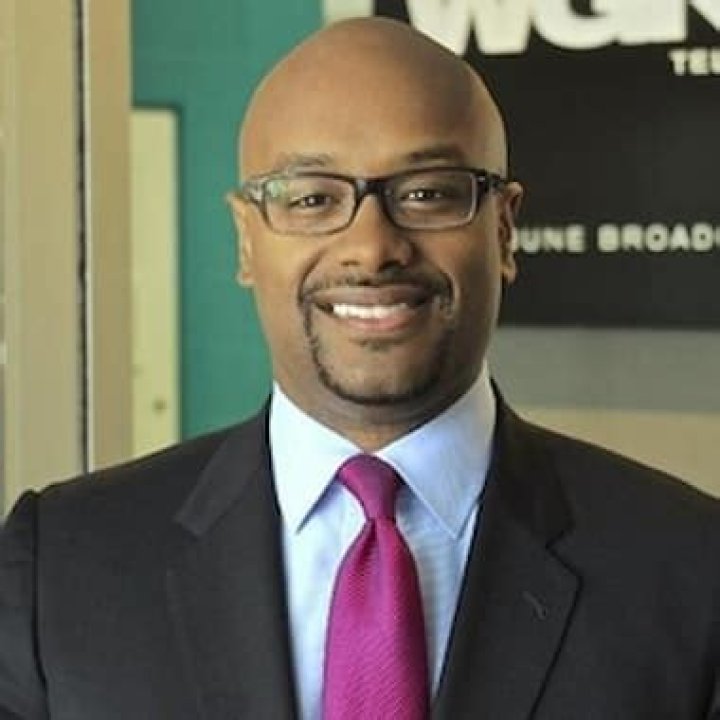 Tahman Bradley Bio, Wiki, Age, Height, Birthday, Family, Wife, Kids, WGN News and Net Worth