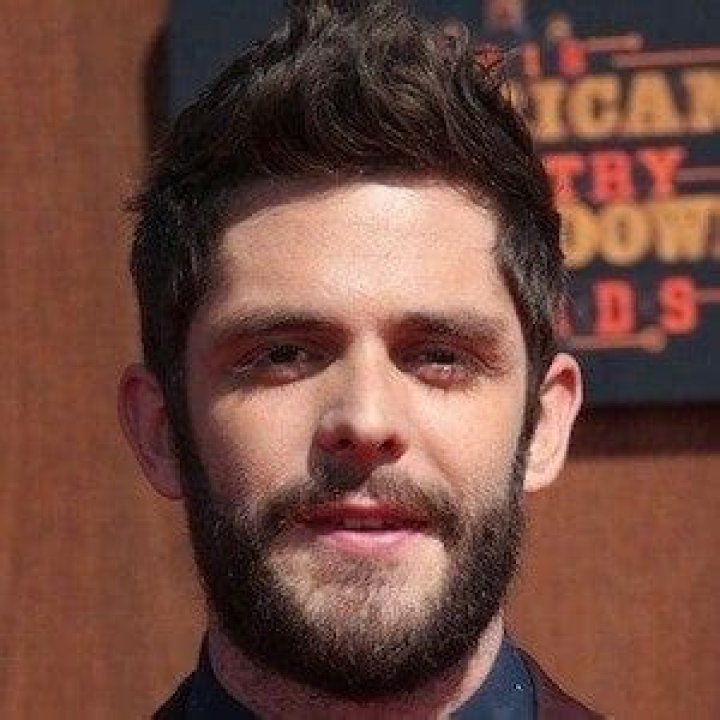 Thomas Rhett, Bio, Wikipedia, Age, Kids, Wife, Family, Life Changes, Songs, and Net Worth