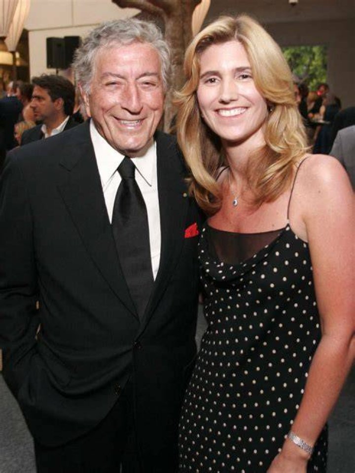 Tony Bennett Wife: What does Susan Crow do for a living?